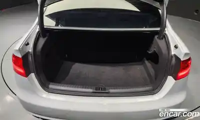 Audi A4 2015 2.0 Автомат в Москве № 163764, миниатюра 9