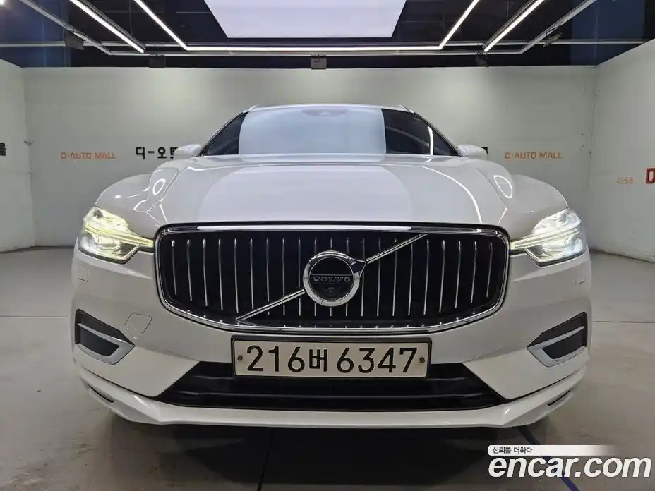Volvo XC60 2019 2.0 Автомат в Москве № 164600, фото 1