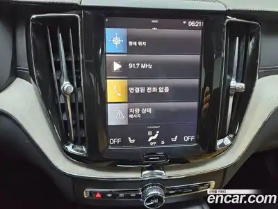 Volvo XC60 2019 2.0 Автомат в Москве № 164600, миниатюра 8