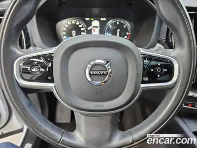 Volvo XC60 2019 2.0 Автомат в Москве № 164600, миниатюра 10