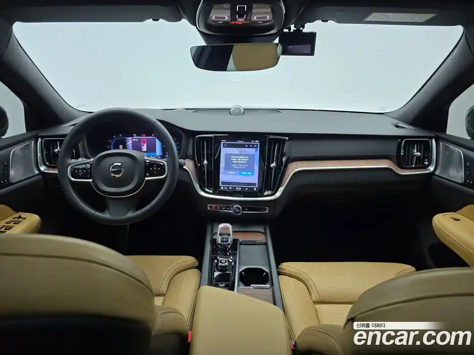 Volvo S60 2023 2.0 Автомат в Москве № 164752, фото 7