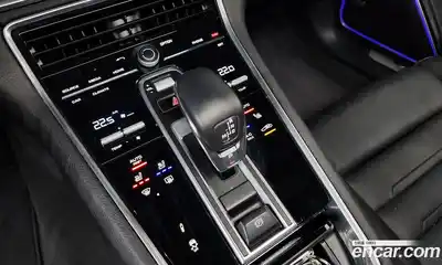 Porsche Panamera 2019 3.0 Автомат в Москве № 165153, миниатюра 8