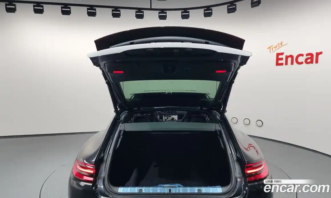 Porsche Panamera 2019 3.0 Автомат в Москве № 165153, фото 10