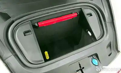 Porsche Taycan 2022 0.1 Автомат в Москве № 165229, миниатюра 11