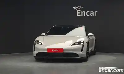 Porsche Taycan 2022 0.1 Автомат в Москве № 165229, миниатюра 12