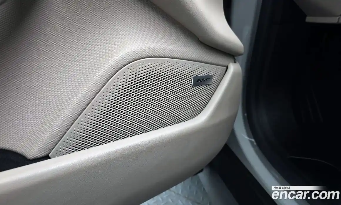 Porsche Taycan 2022 0.1 Автомат в Москве № 165229, фото 18