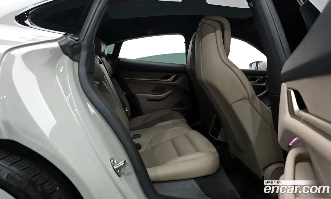 Porsche Taycan 2022 0.1 Автомат в Москве № 165229, фото 5