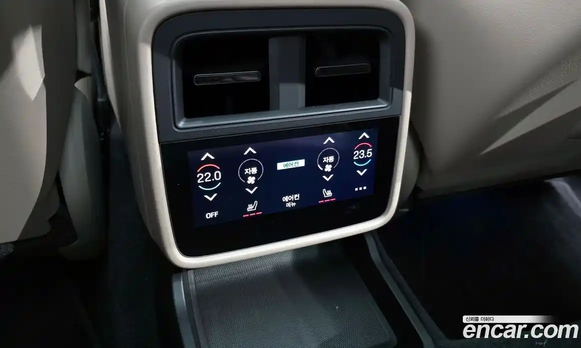 Porsche Taycan 2022 0.1 Автомат в Москве № 165229, фото 8