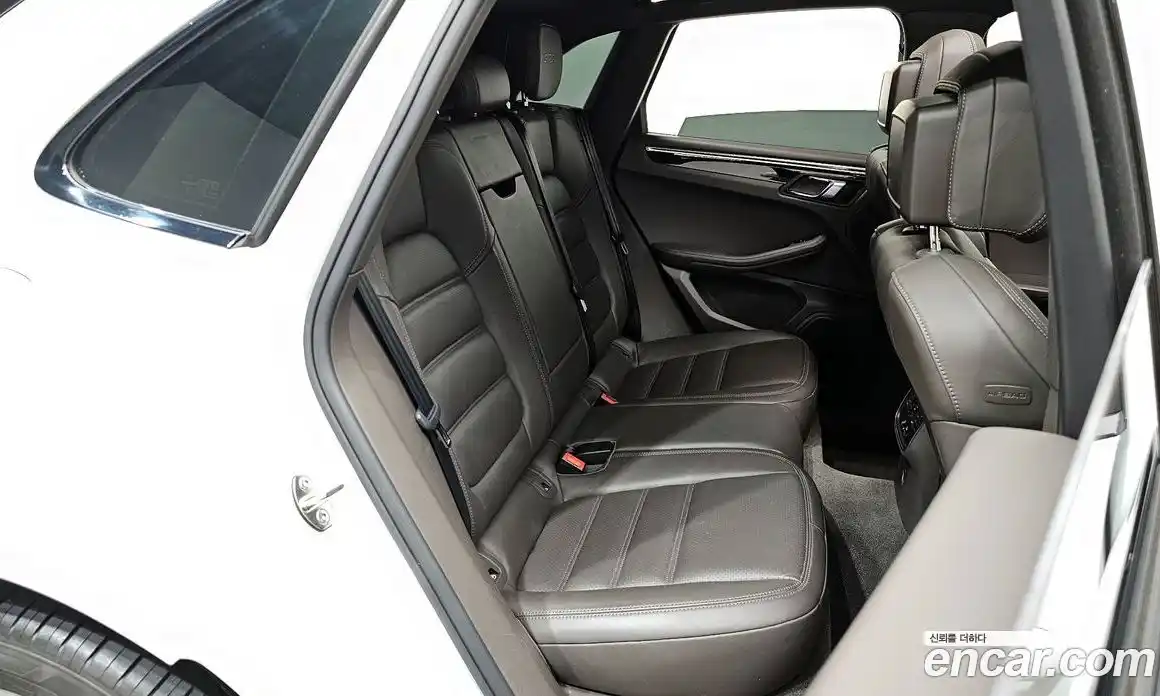 Porsche Macan 2018 3.0 Автомат в Москве № 165406, фото 12