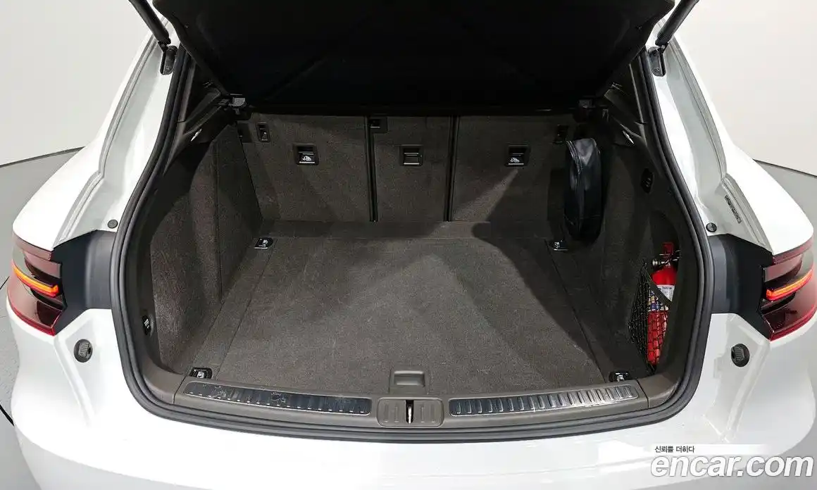 Porsche Macan 2018 3.0 Автомат в Москве № 165406, фото 20