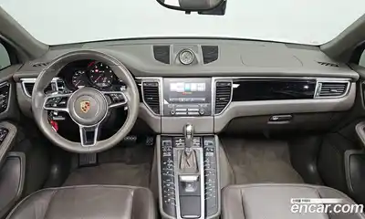 Porsche Macan 2018 3.0 Автомат в Москве № 165406, миниатюра 7
