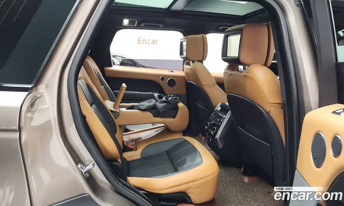 Land Rover Range-Rover Sport 2018 3.0 Автомат в Москве № 166650, фото 16