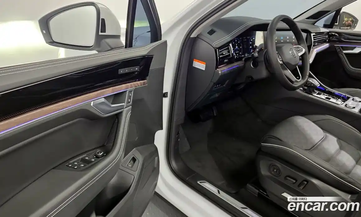 Volkswagen Touareg 2026 3.0 Автомат в Москве № 168359, фото 11