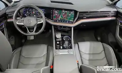 Volkswagen Touareg 2026 3.0 Автомат в Москве № 168359, миниатюра 3