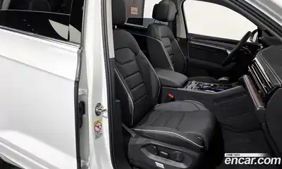 Volkswagen Touareg 2026 3.0 Автомат в Москве № 168359, миниатюра 9