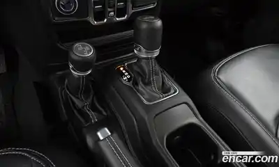 Jeep Wrangler 2022 2.0 Автомат в Москве № 169322, миниатюра 9