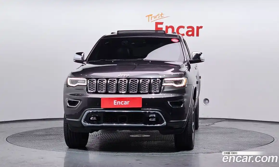 Jeep Cherokee 2020 3.6 Автомат в Москве № 169641, фото 13