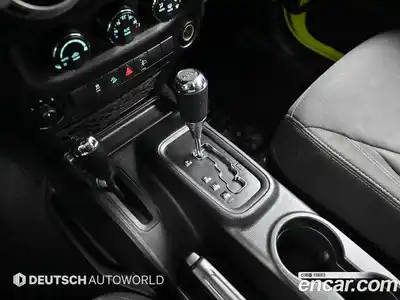 Jeep Wrangler 2016 3.6 Автомат в Москве № 170064, миниатюра 9