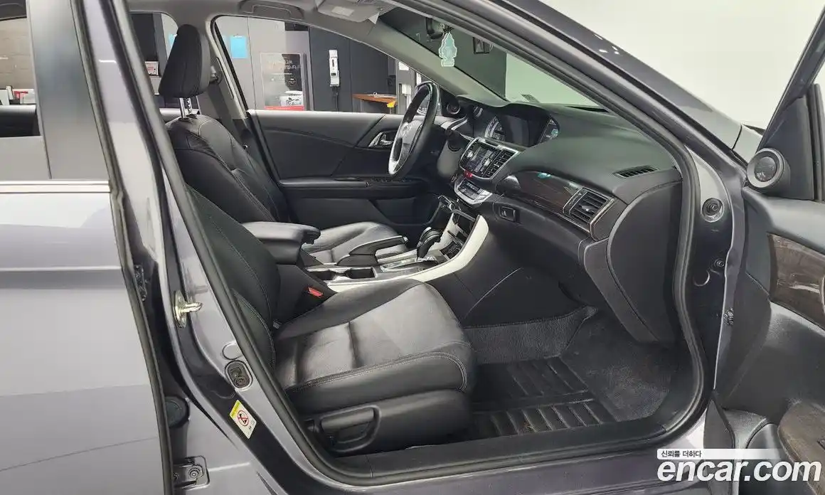 Honda Accord 2015 2.4 Автомат в Москве № 170512, фото 7