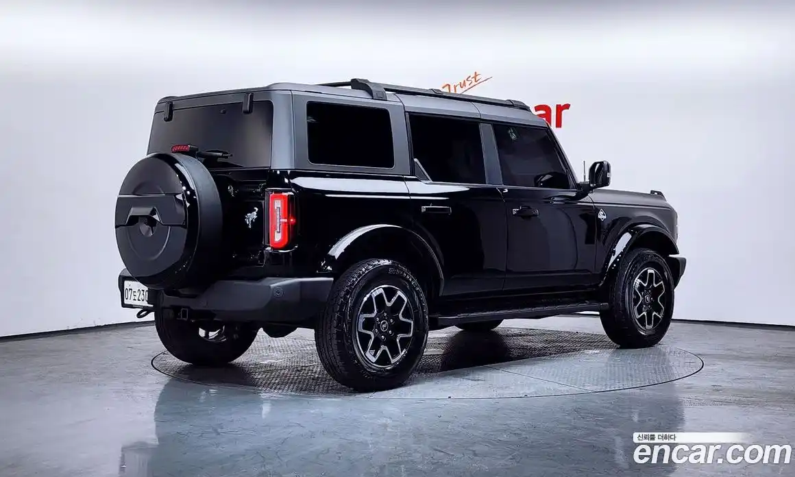 Ford Bronco 2023 2.7 Автомат в Москве № 170780, фото 10