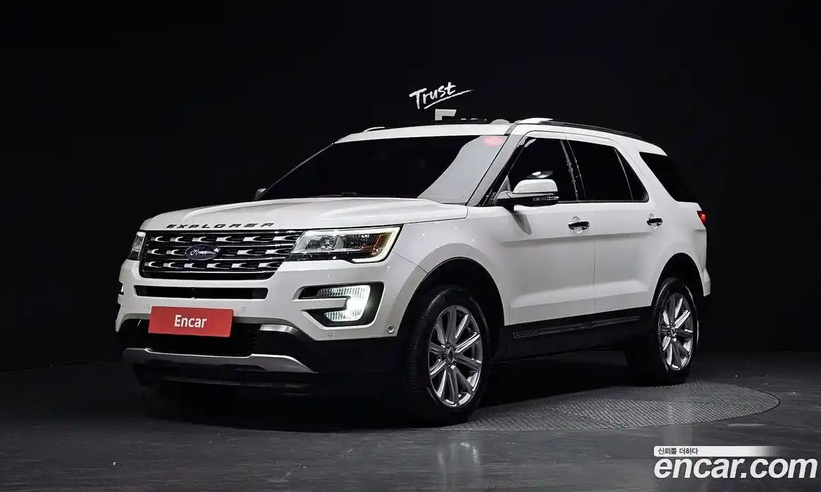 Ford Explorer 2016 2.3 Автомат в Москве № 170931, фото 1