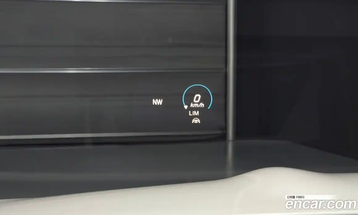 Mercedes-Benz E-Class 2023 2.0 Автомат в Москве № 178857, фото 19