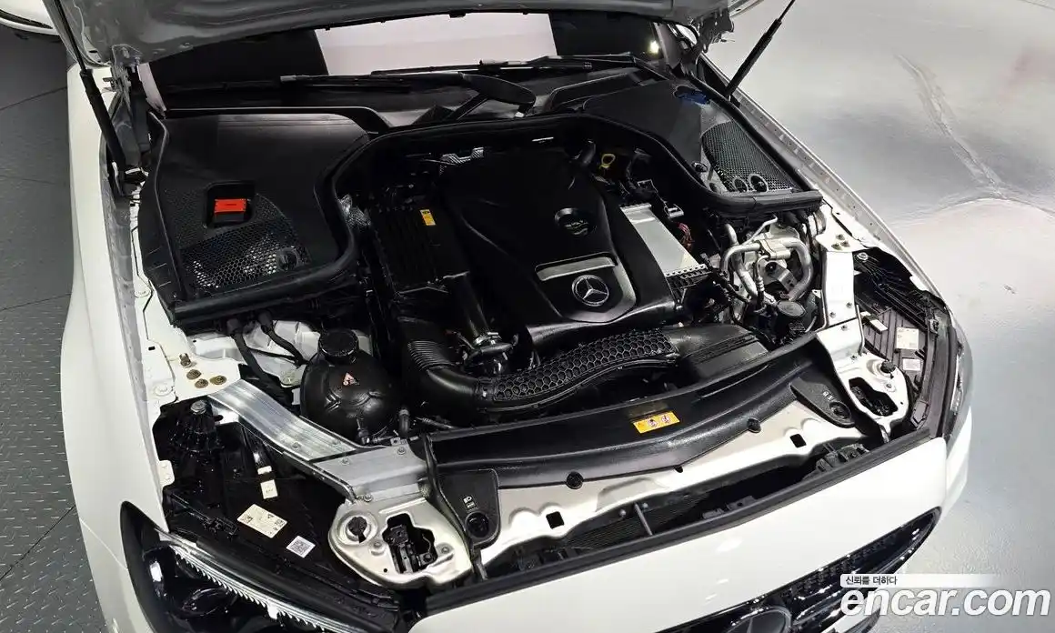 Mercedes-Benz E-Class 2023 2.0 Автомат в Москве № 178857, фото 5