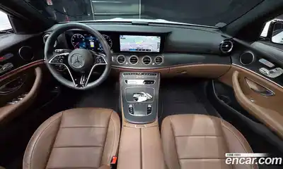 Mercedes-Benz E-Class 2023 2.0 Автомат в Москве № 178857, миниатюра 6