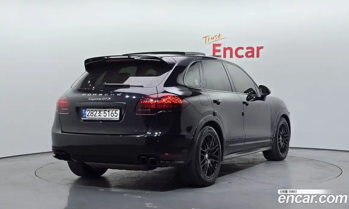 Porsche Cayenne 2013 4.8 Автомат в Москве № 181790, фото 3