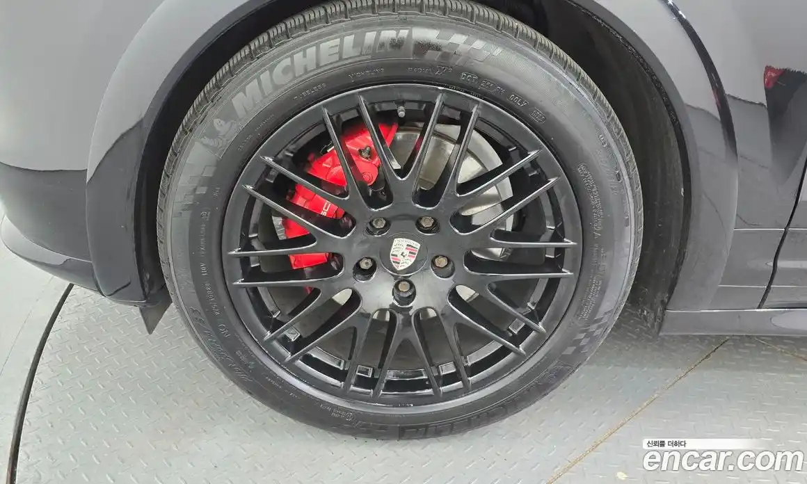 Porsche Cayenne 2013 4.8 Автомат в Москве № 181790, фото 10