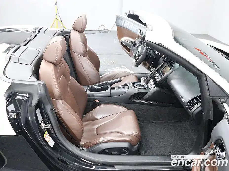 Audi R8 2012 5.2 Автомат в Москве № 184520, фото 16