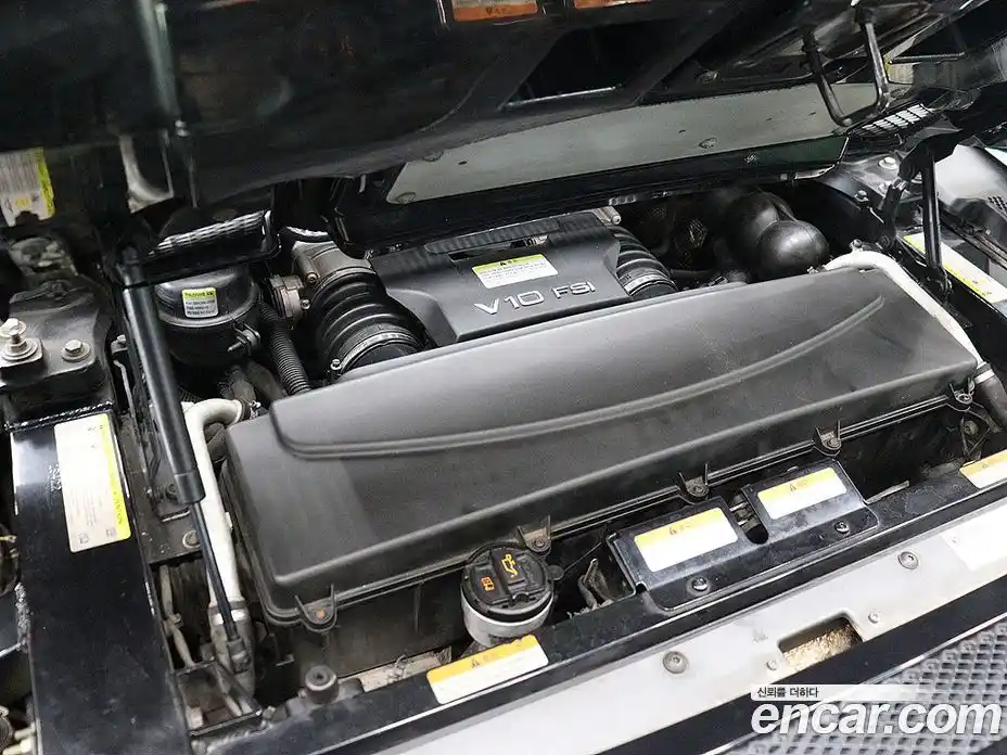 Audi R8 2012 5.2 Автомат в Москве № 184520, фото 17