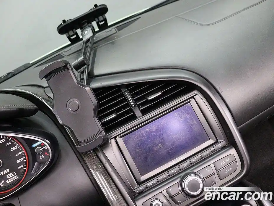 Audi R8 2012 5.2 Автомат в Москве № 184520, фото 7