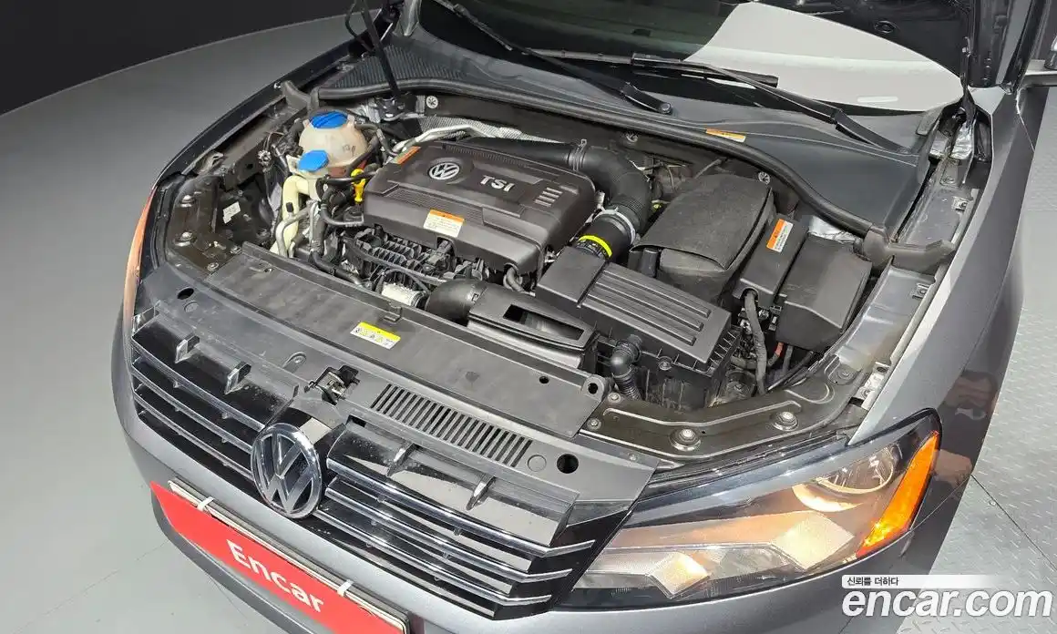 Volkswagen Passat 2014 1.8 Автомат в Москве № 185067, фото 13