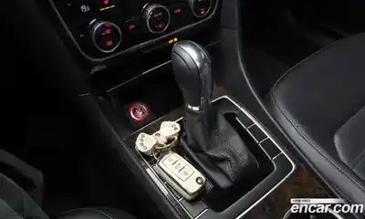 Volkswagen Passat 2014 1.8 Автомат в Москве № 185067, миниатюра 3