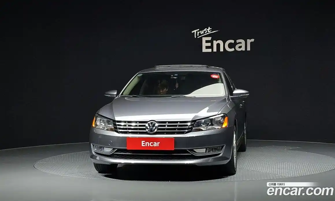 Volkswagen Passat 2014 1.8 Автомат в Москве № 185067, фото 9