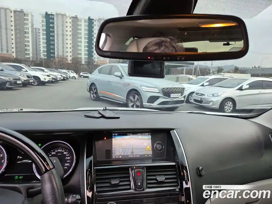 Renault SM7 2017 2.5 Автомат в Москве № 186421, фото 13