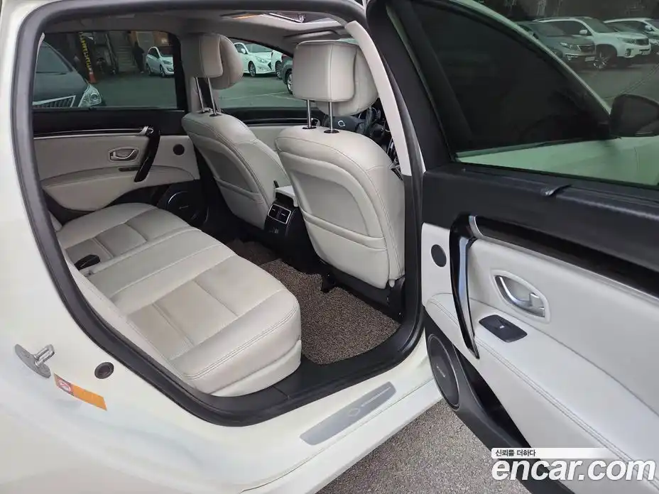 Renault SM7 2017 2.5 Автомат в Москве № 186421, фото 17