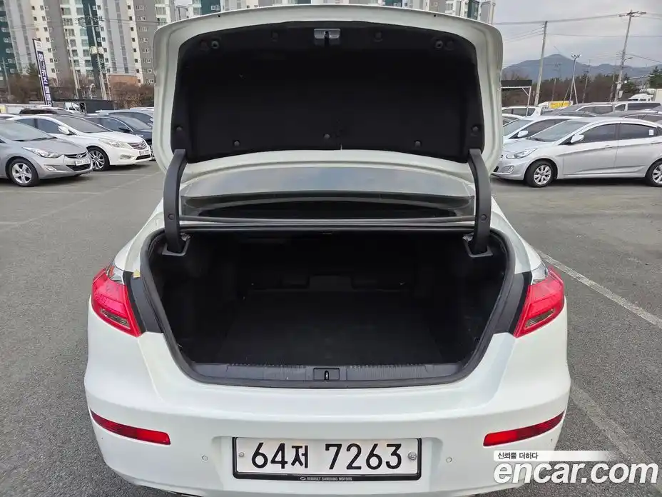 Renault SM7 2017 2.5 Автомат в Москве № 186421, фото 8