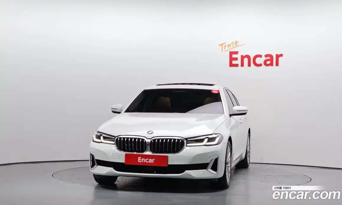 BMW 5-Series 2023 2.0 Автомат в Москве № 187915, фото 3