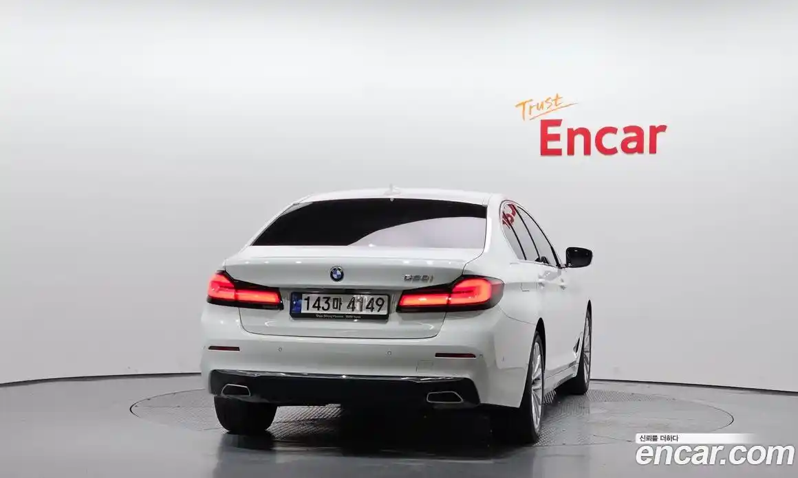 BMW 5-Series 2023 2.0 Автомат в Москве № 187915, фото 4