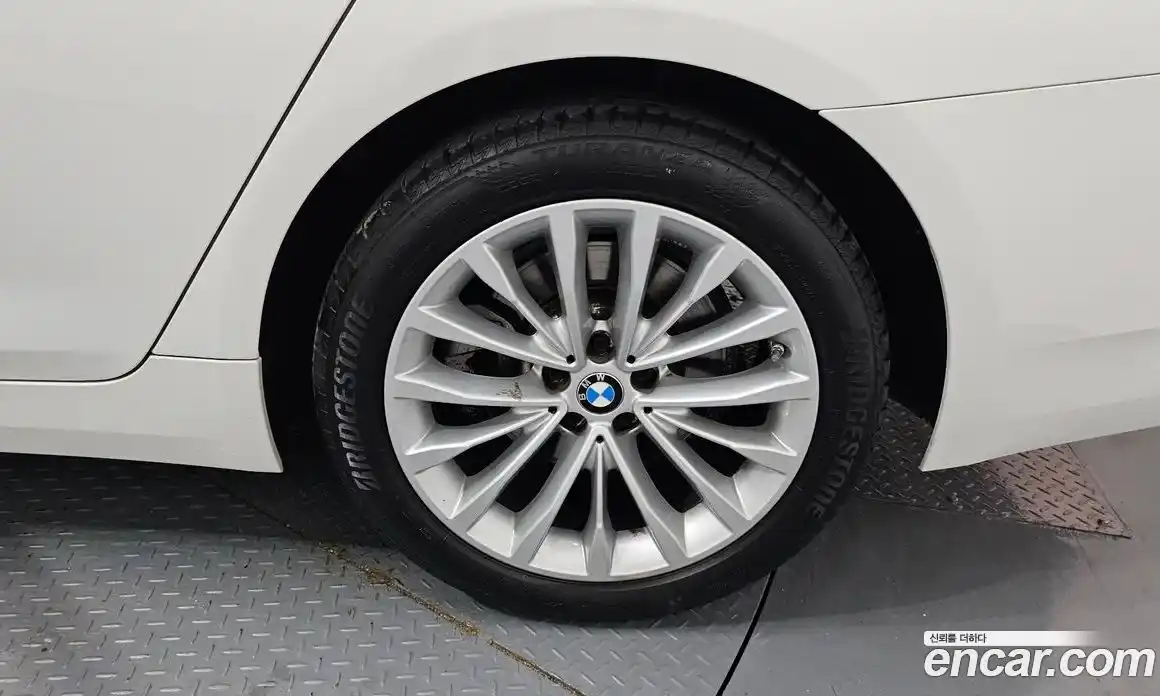 BMW 5-Series 2023 2.0 Автомат в Москве № 187915, фото 5