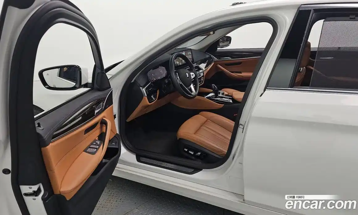 BMW 5-Series 2023 2.0 Автомат в Москве № 187915, фото 10