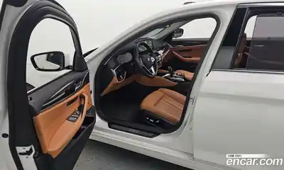 BMW 5-Series 2023 2.0 Автомат в Москве № 187915, миниатюра 10