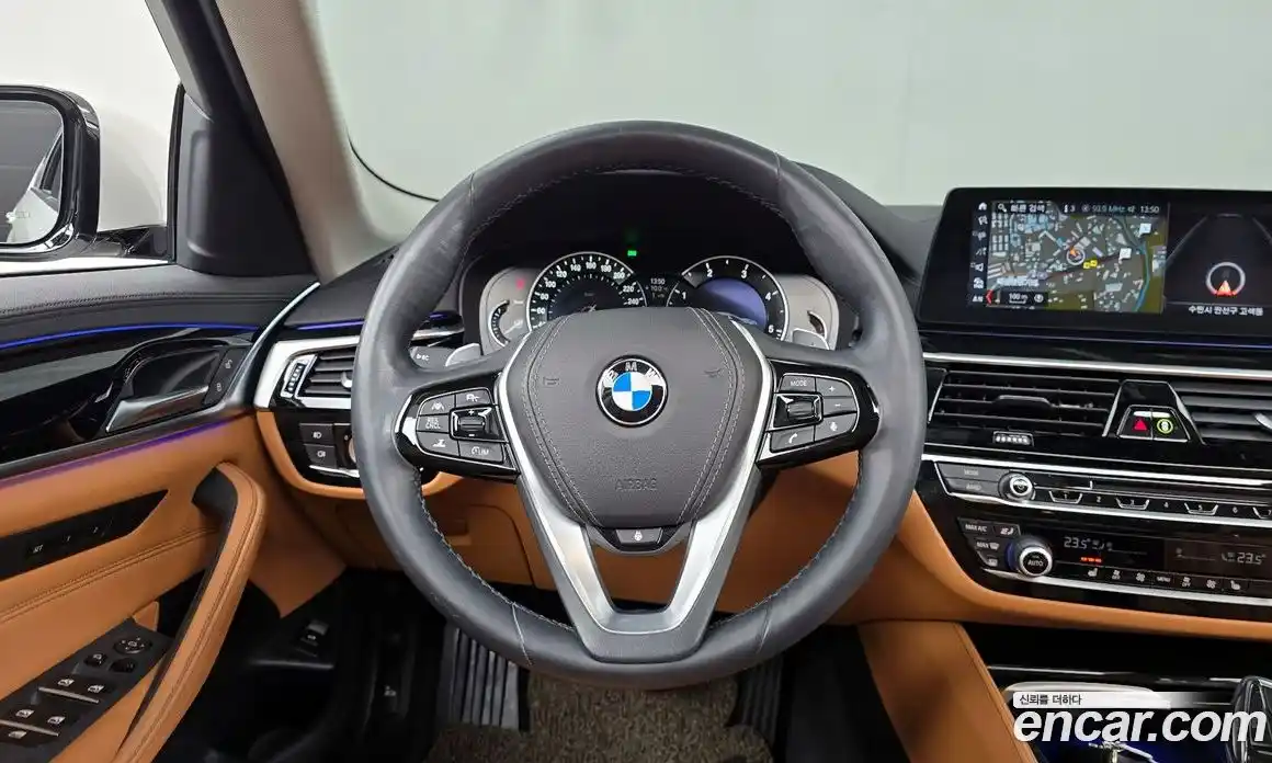 BMW 5-Series 2018 2.0 Автомат в Москве № 191336, фото 13