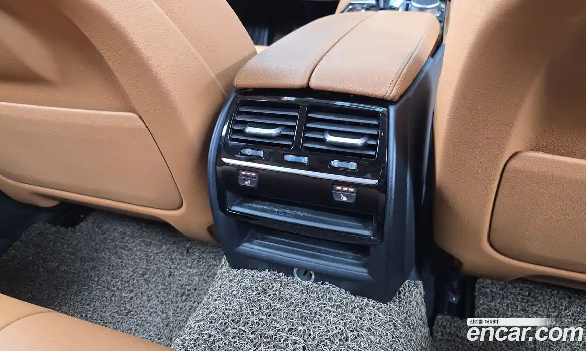 BMW 5-Series 2018 2.0 Автомат в Москве № 191336, фото 19