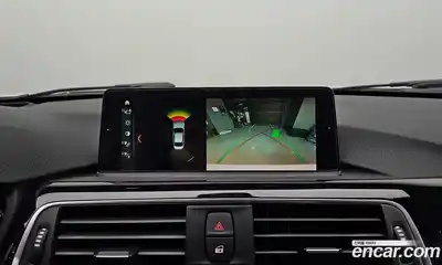 BMW 3-Series 2018 2.0 Автомат в Москве № 192968, миниатюра 9