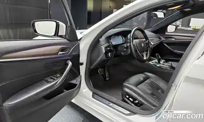 BMW 5-Series 2017 2.0 Автомат в Москве № 193021, миниатюра 6