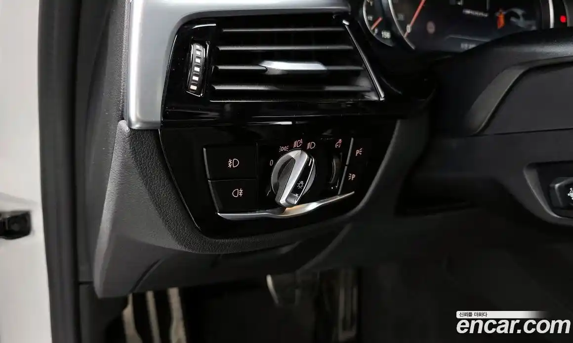 BMW 5-Series 2017 2.0 Автомат в Москве № 193021, фото 7