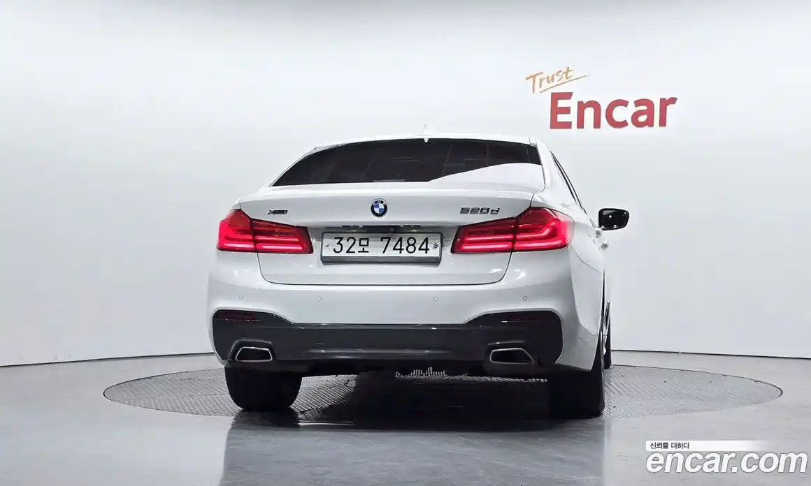 BMW 5-Series 2017 2.0 Автомат в Москве № 193021, фото 10